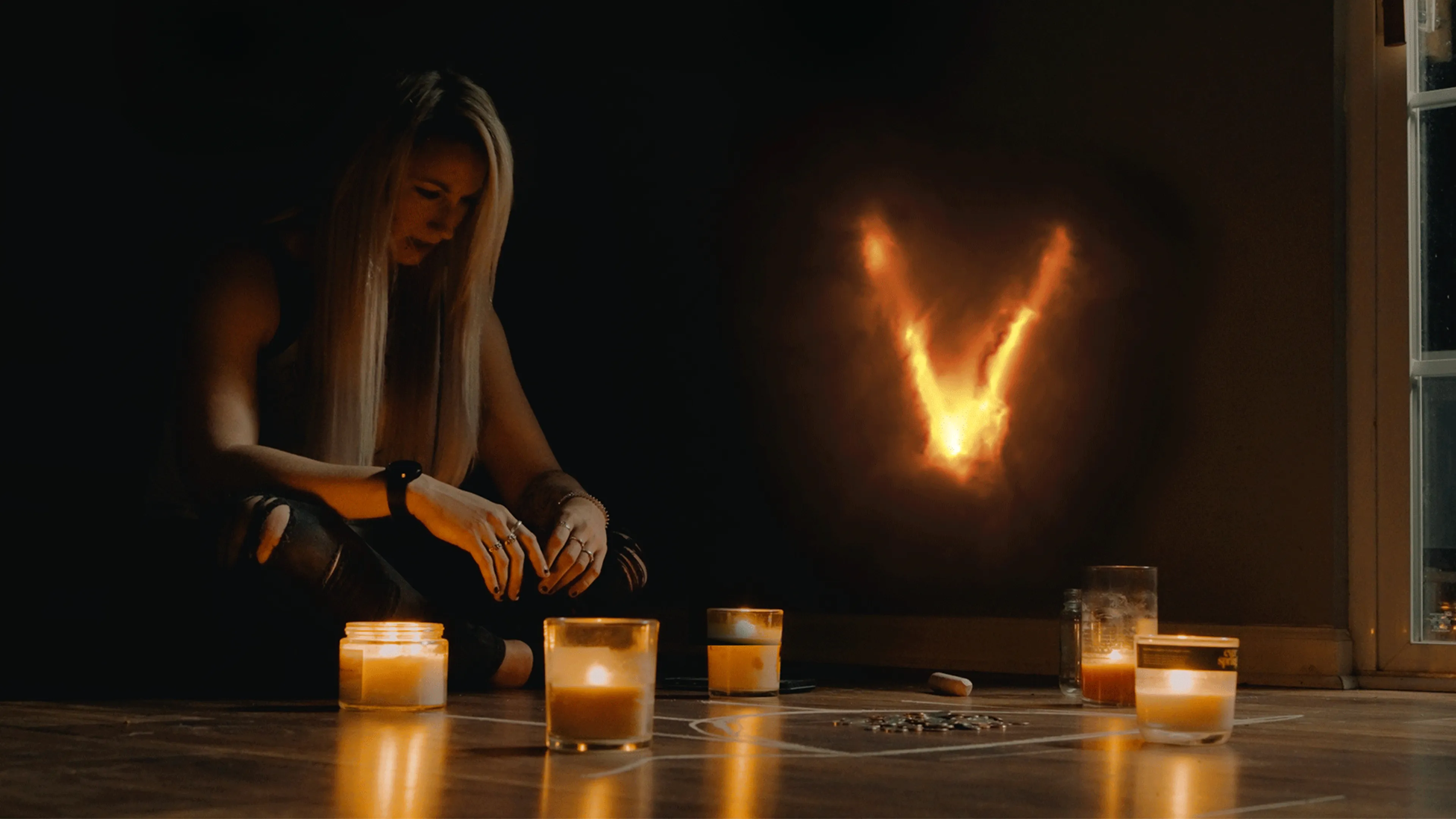 V poster